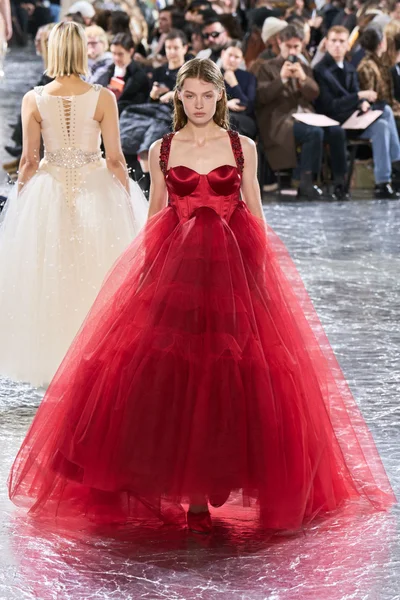 Look 26